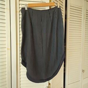 Rag & Bone silk skirt. Size 4. Lightly worn